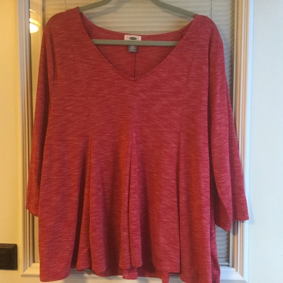 Old Navy Tops - ➕Women’s Plus Size XXL Old Navy 3/4 Sleeved Shirt